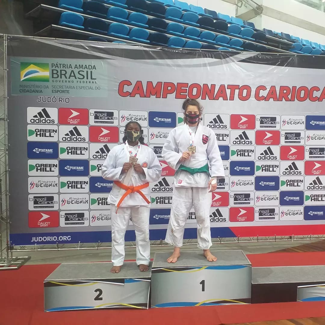 MAXINNE - VICE - CARIOCA 2021.jpeg